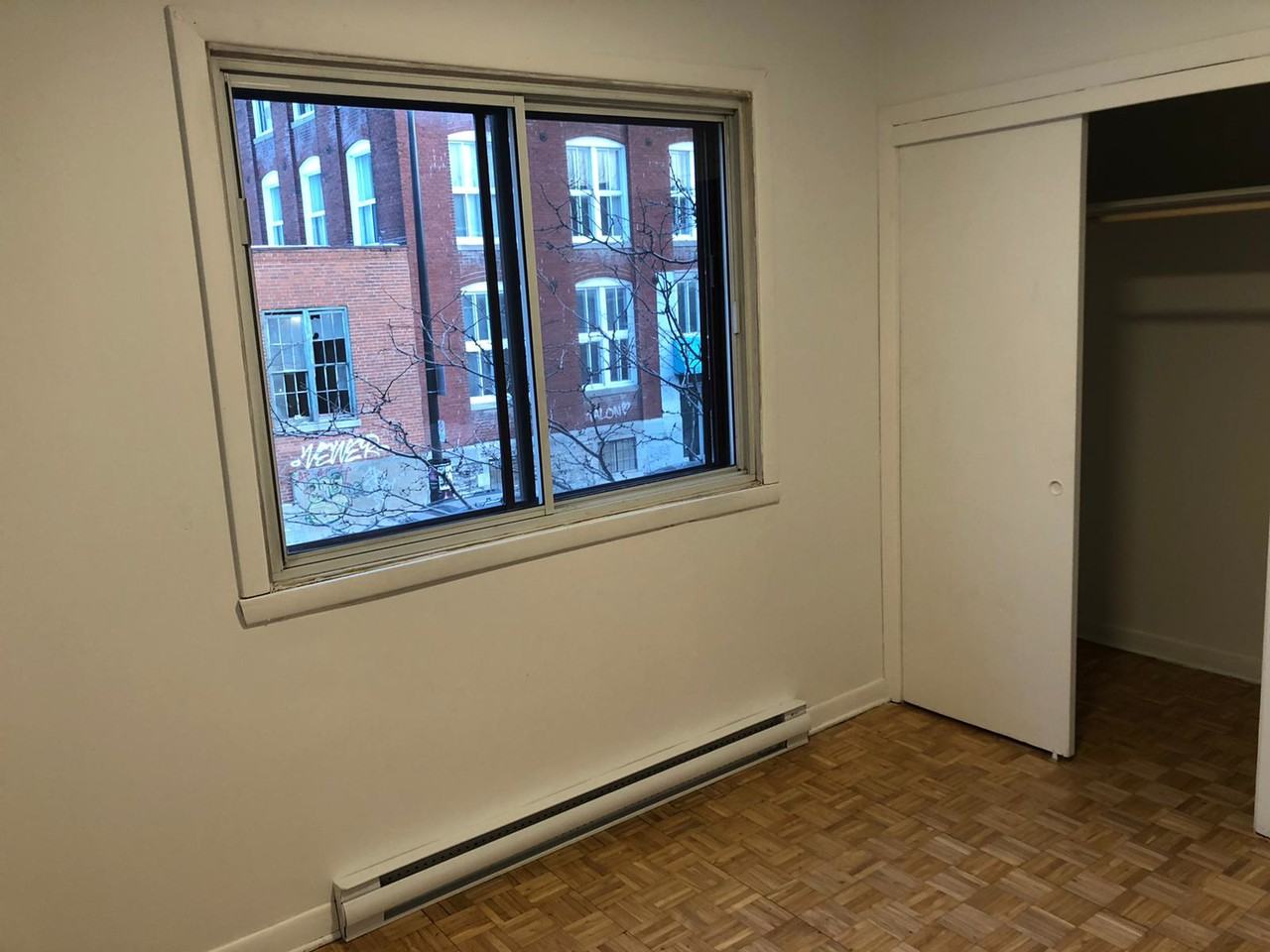 81 Rue Saint Viateur East - Photo 7 of 10