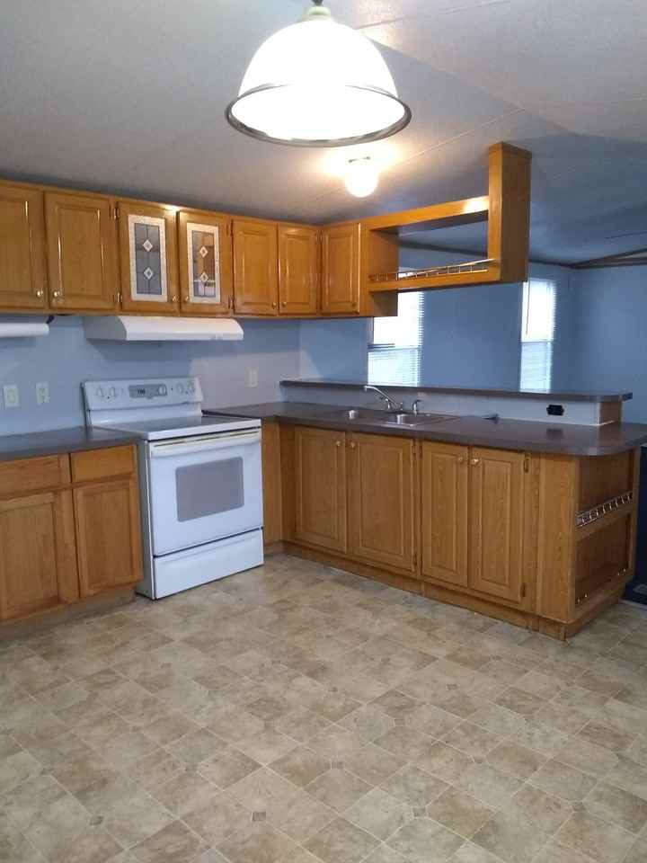 4 River Cir - Photo 2 of 13