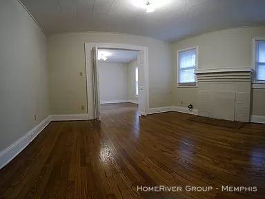 2930 Browning Ave - Photo 3 of 11