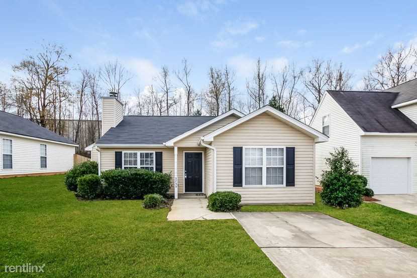 2733 Fairstone Ave, Charlotte, NC 28269 3 Bedroom House for 1,149