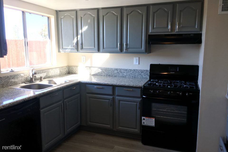 1083 Dover Drive - Photo 3 of 6