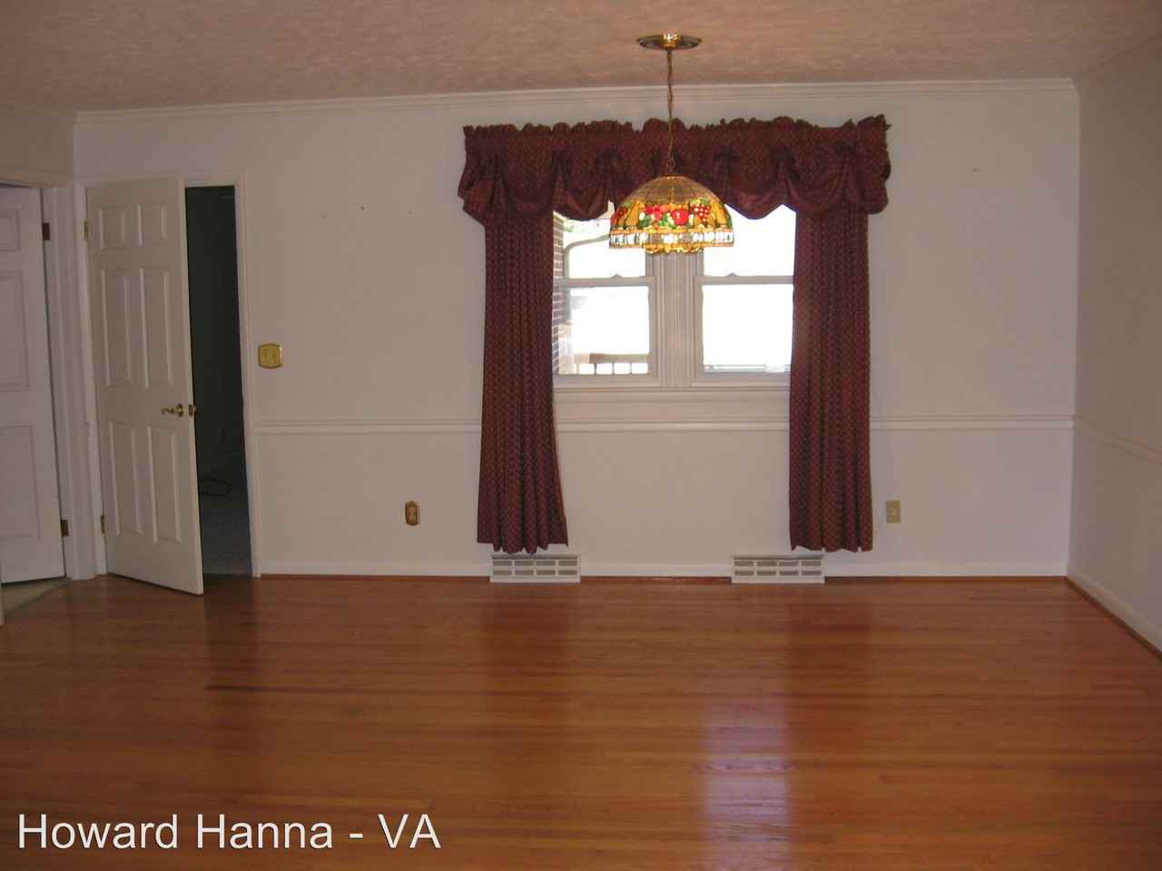 315 Edgewood Drive - Photo 2 of 16