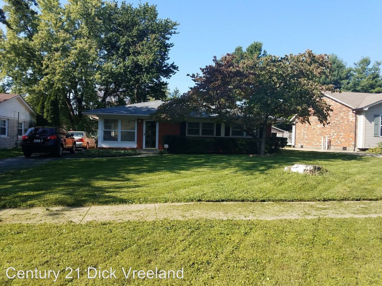 1908 Millgate Road - Photo 3 of 16