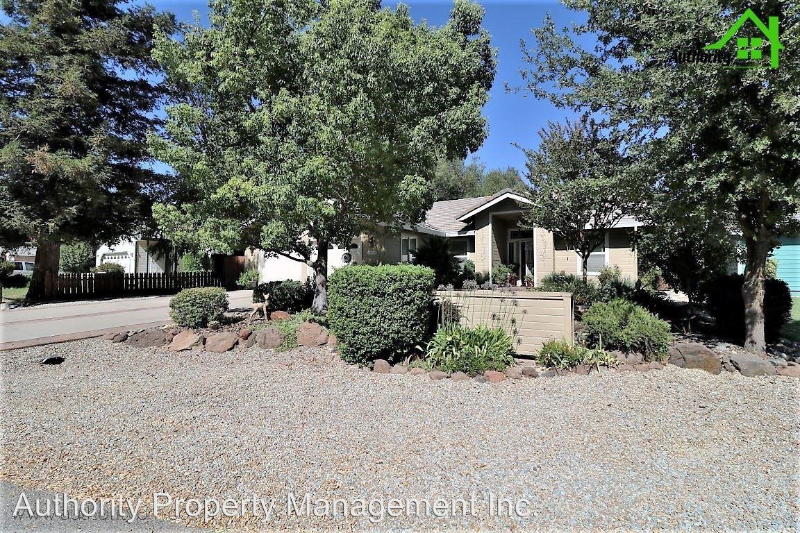 19232 Kleat Place - Photo 2 of 31