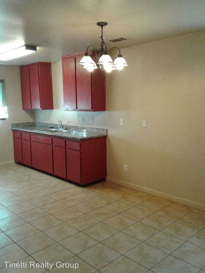 13220 Murdock - Photo 2 of 8