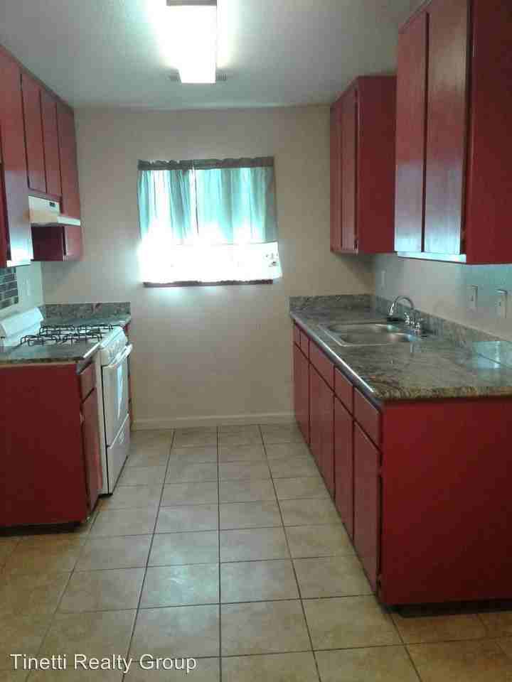 13220 Murdock - Photo 3 of 8