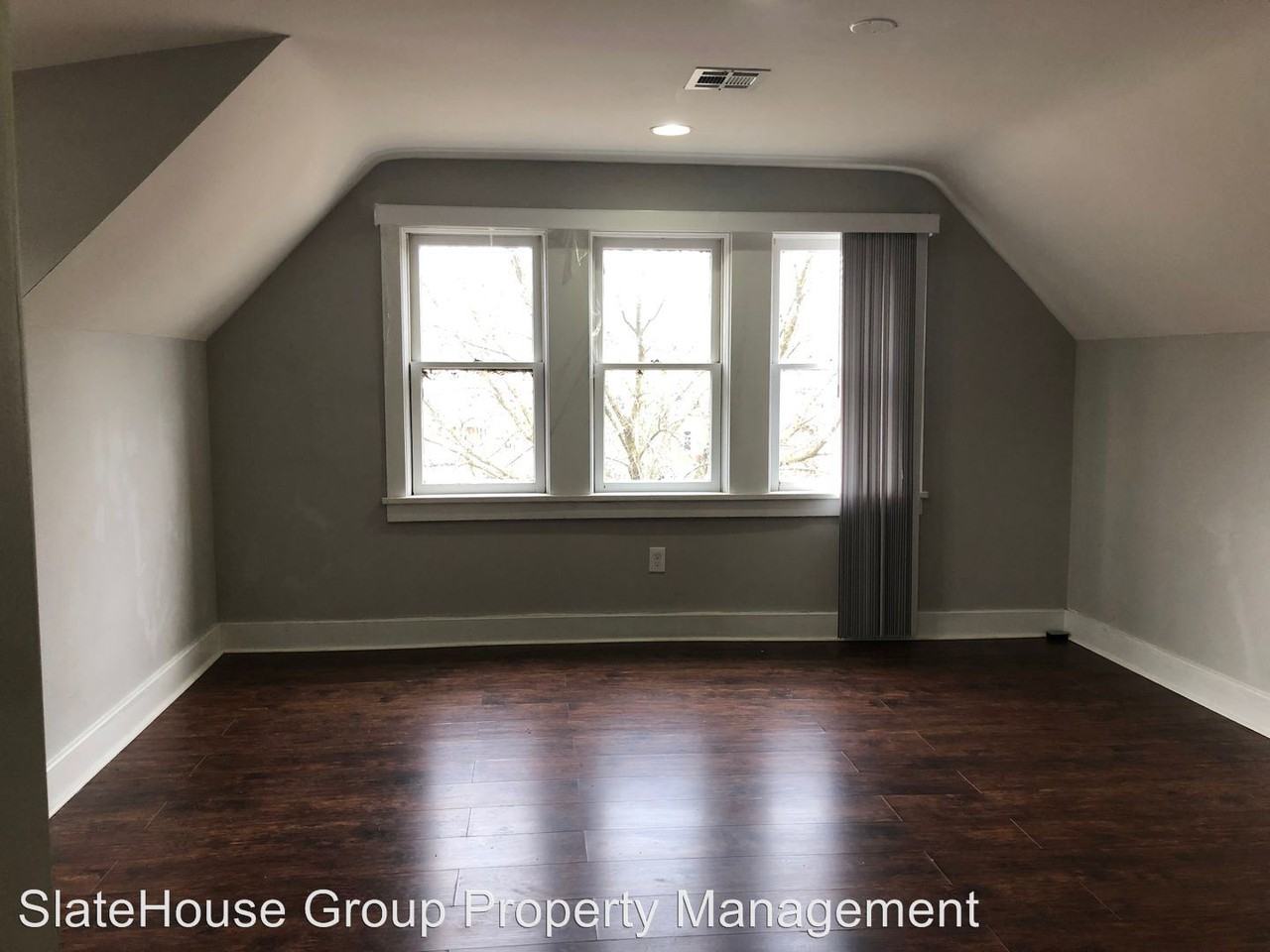 399 W State St - Photo 2 of 2