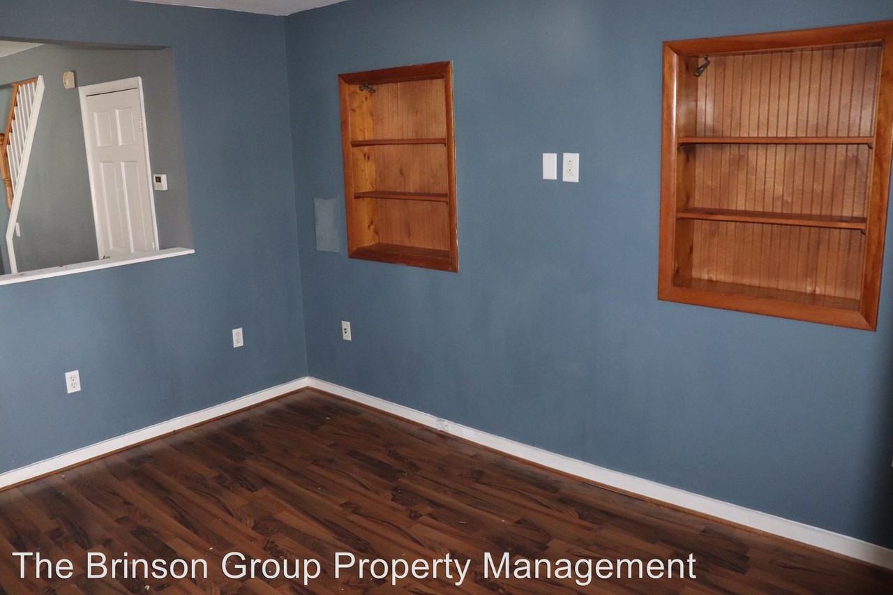 58 E Monroe - Photo 3 of 22