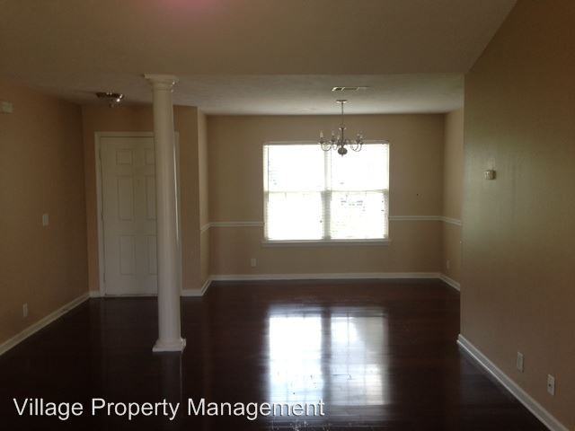 1508 Brookchase Court - Photo 3 of 10