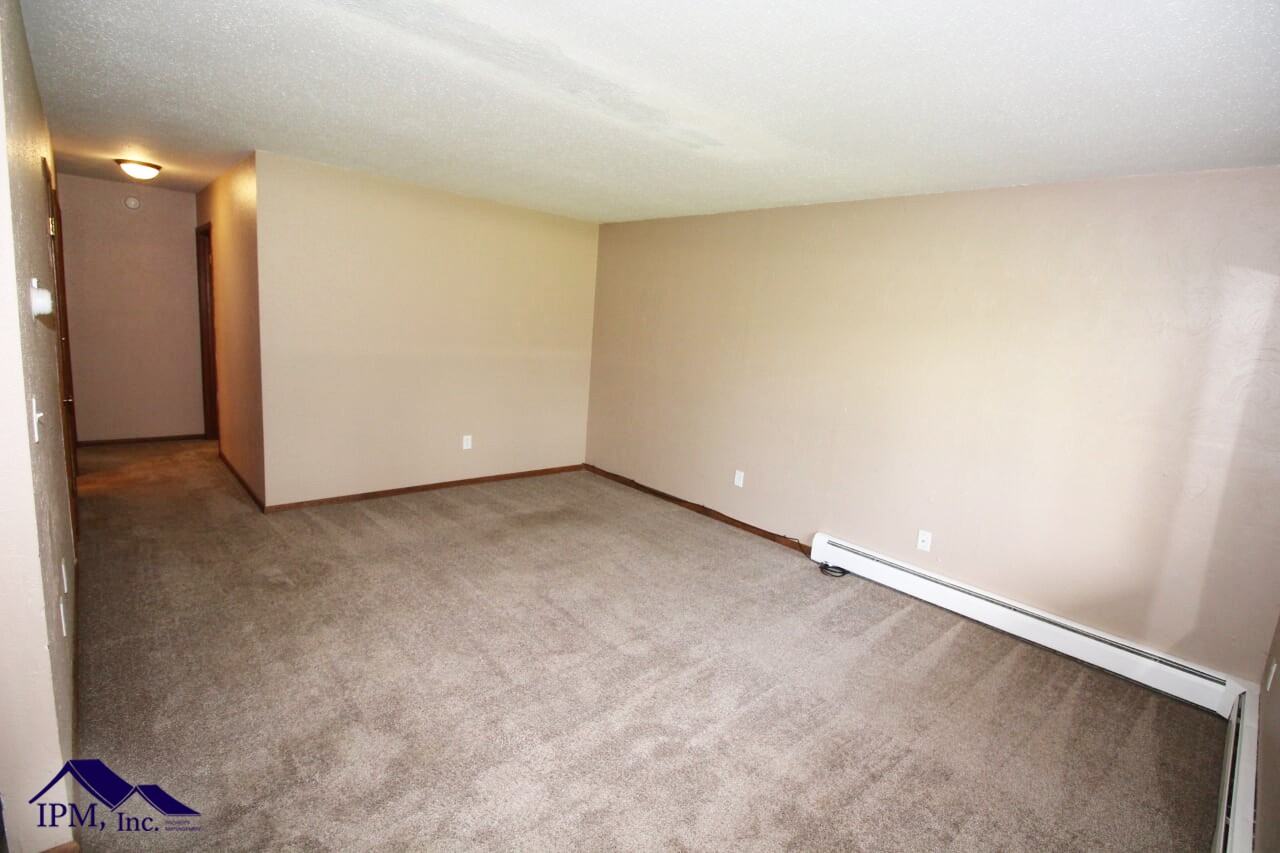 309 Park Rd - Photo 3 of 20