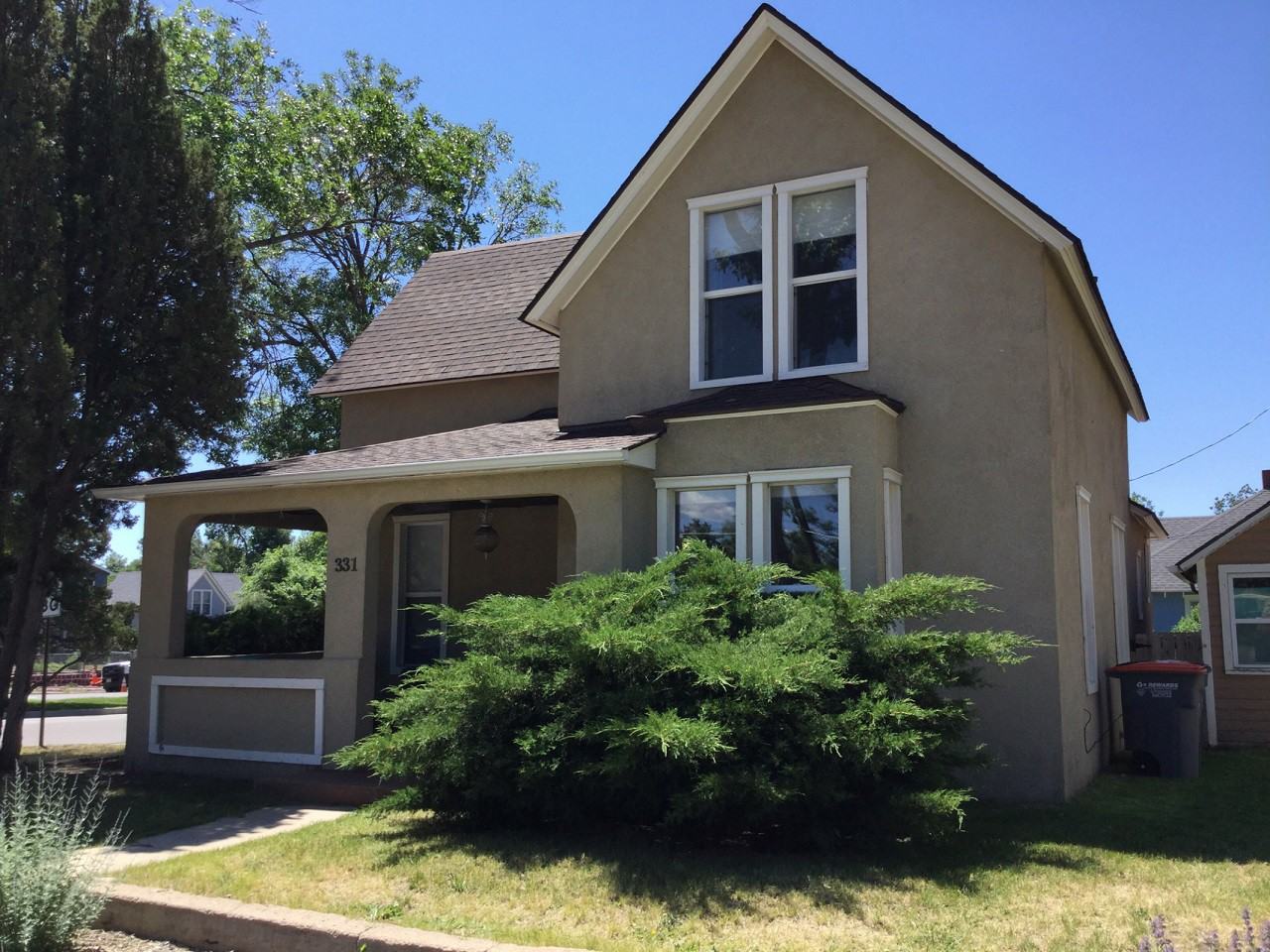 331 E Willamette Ave - Photo 2 of 8