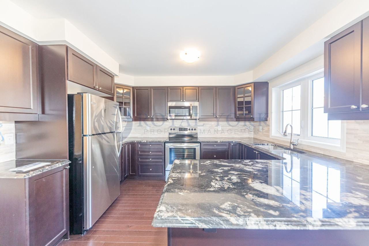 2 2 Bluegill Crescent - Photo 3 of 19