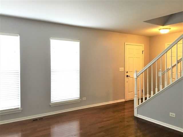 630 Deames Street - Photo 3 of 19