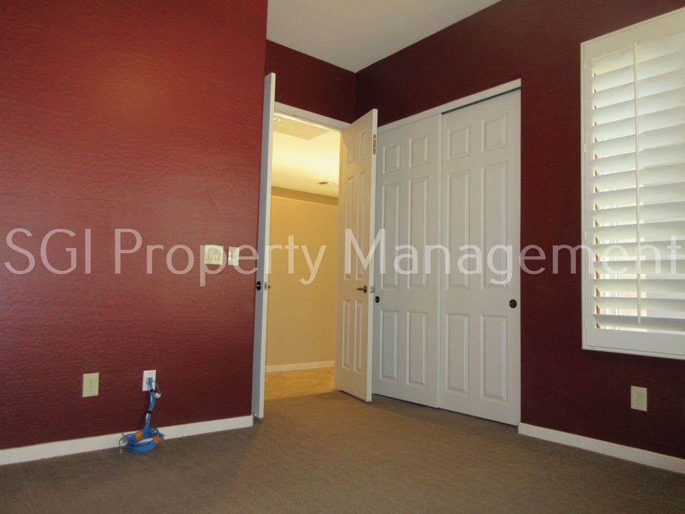 12560 N. 146th Way - Photo 3 of 29