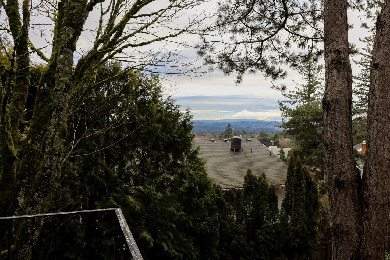 1462 Southwest 66th Avenue - Photo 3 of 5