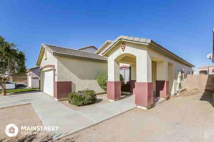 1016 West Lydia Lane - Photo 3 of 16