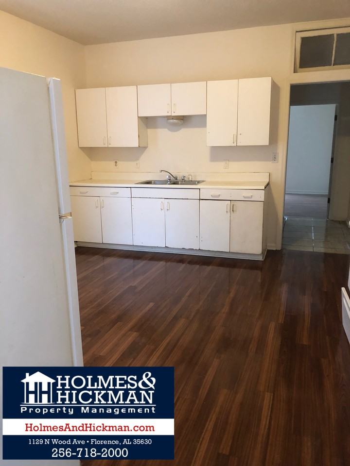 1507 East 26th Street - Photo 2 of 9