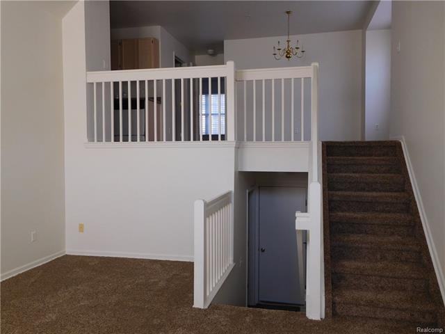 4255 Schaefer Rd - Photo 3 of 36