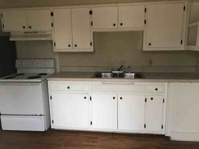 6 Maple Street - Photo 2 of 9