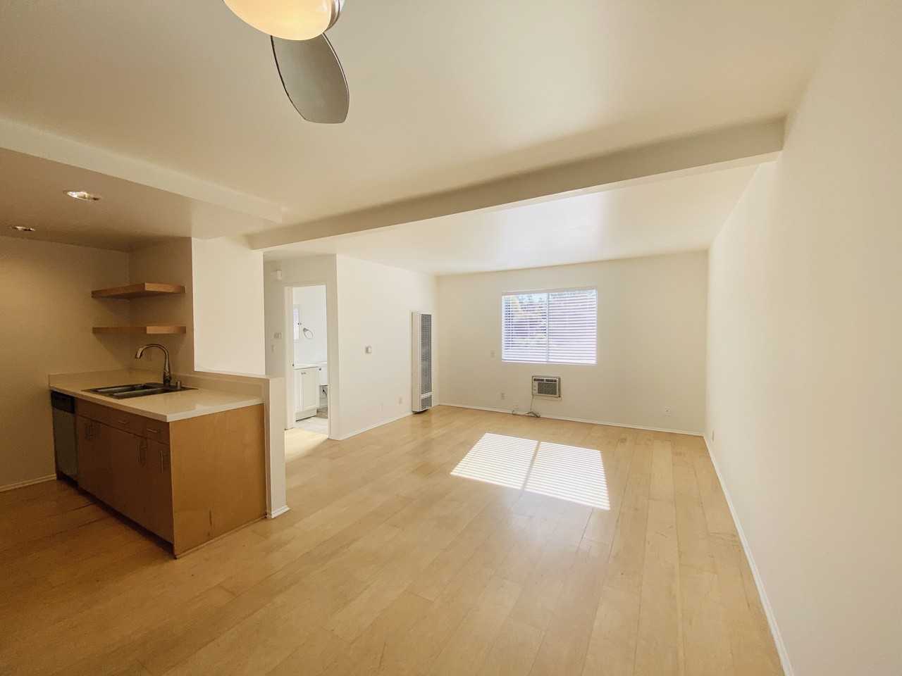 5091 Glen Iris Avenue #201 - Photo 2 of 9