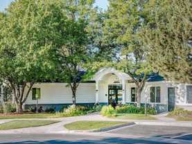 2605 S Miller Dr - Photo 1 of 1