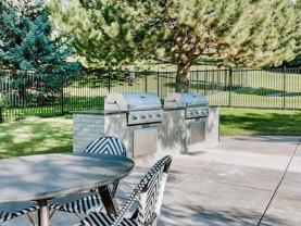 2605 S Miller Dr - Photo 1 of 1