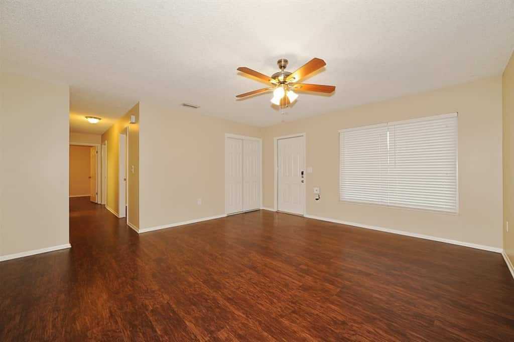 312 48th St W - Photo 2 of 27