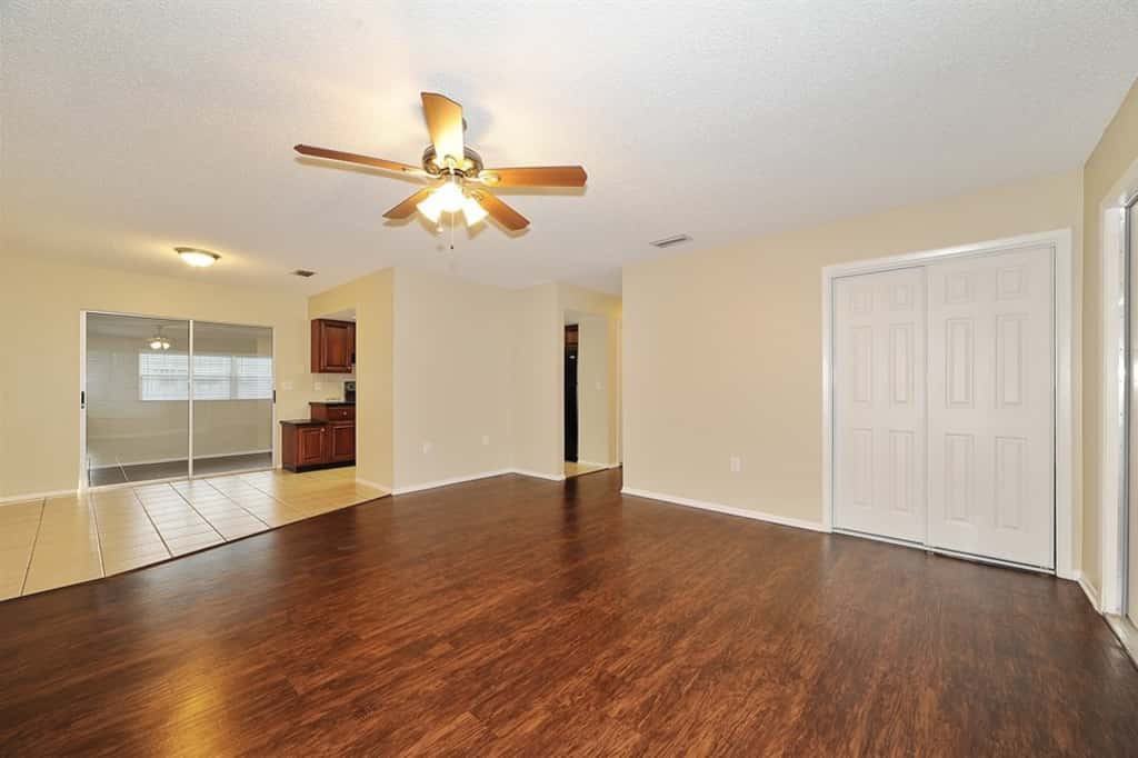 312 48th St W - Photo 3 of 27