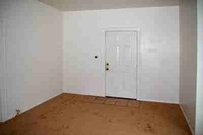 309 Eklund Ave - Photo 3 of 5