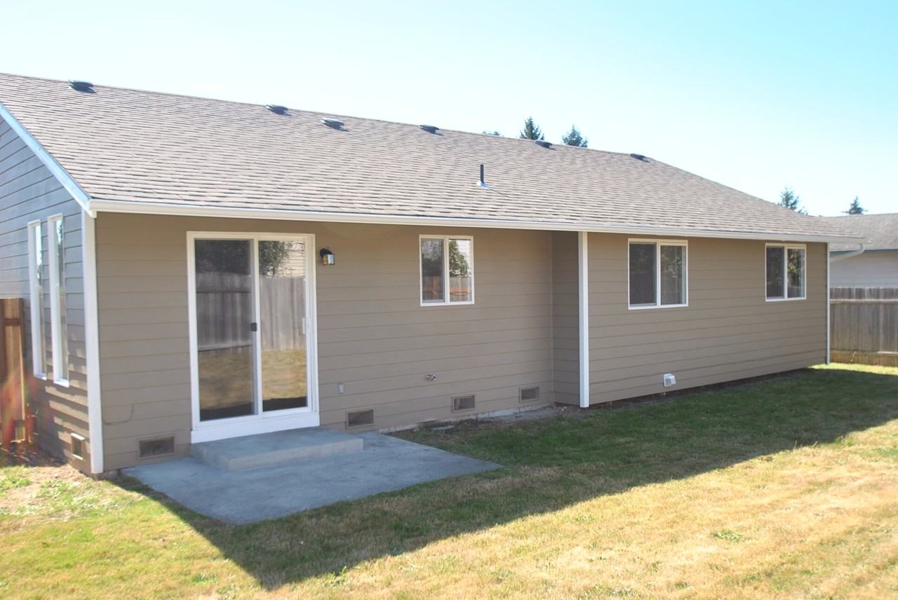 6129 54th Dr NE - Photo 2 of 11