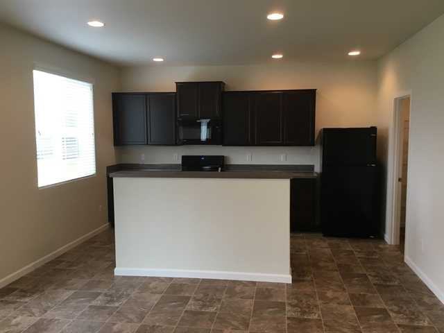 359 York Street - Photo 3 of 20