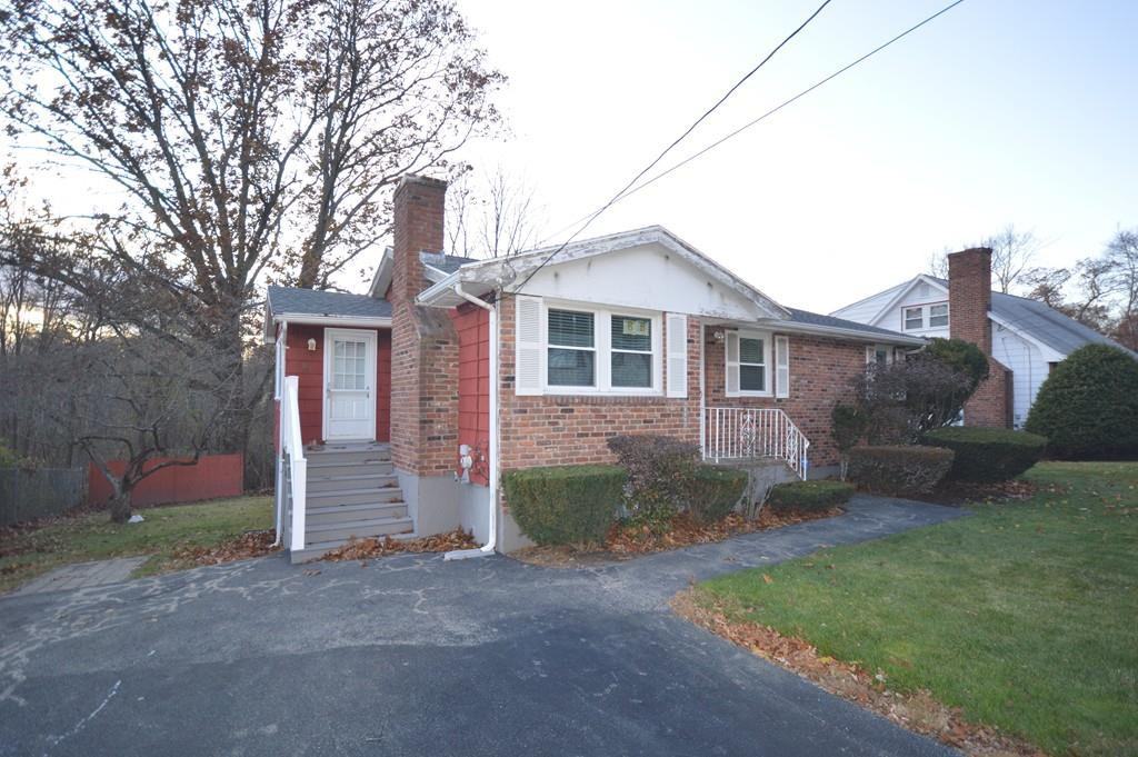 93 Central Street - Photo 2 of 7