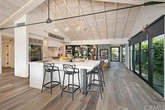 1519 Santanella - Photo 2 of 8