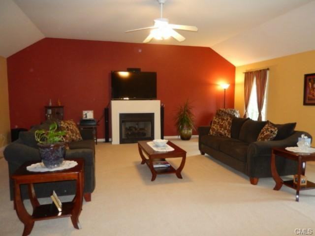 496 Chestnut Tree Hill Rd - Photo 2 of 15