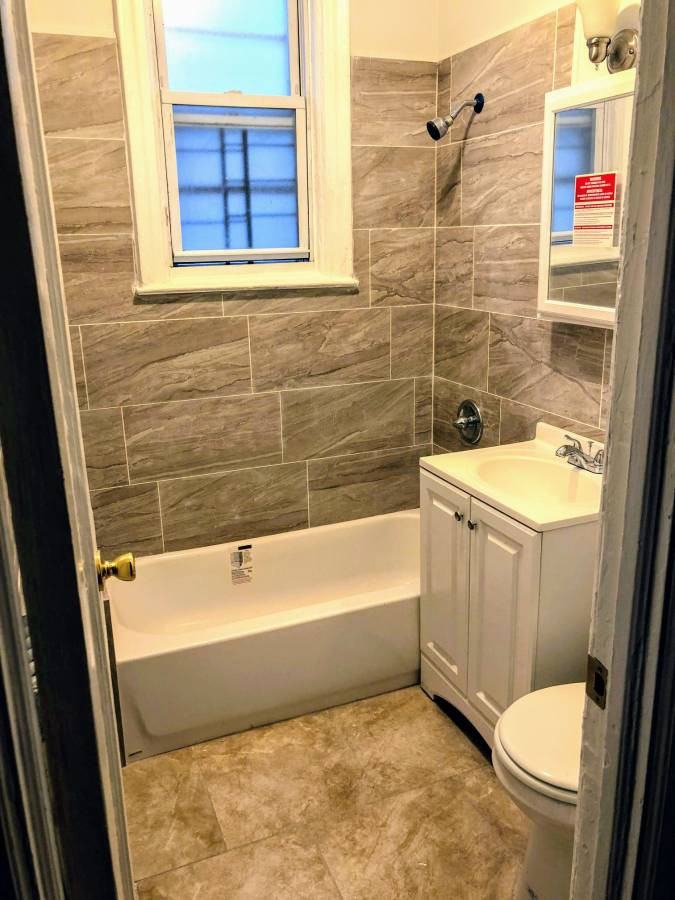 1326 Colden Avenue - Photo 3 of 10