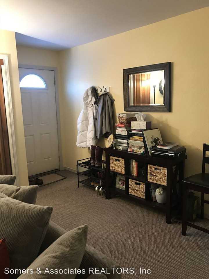 960 Vagabond Road - Photo 3 of 12