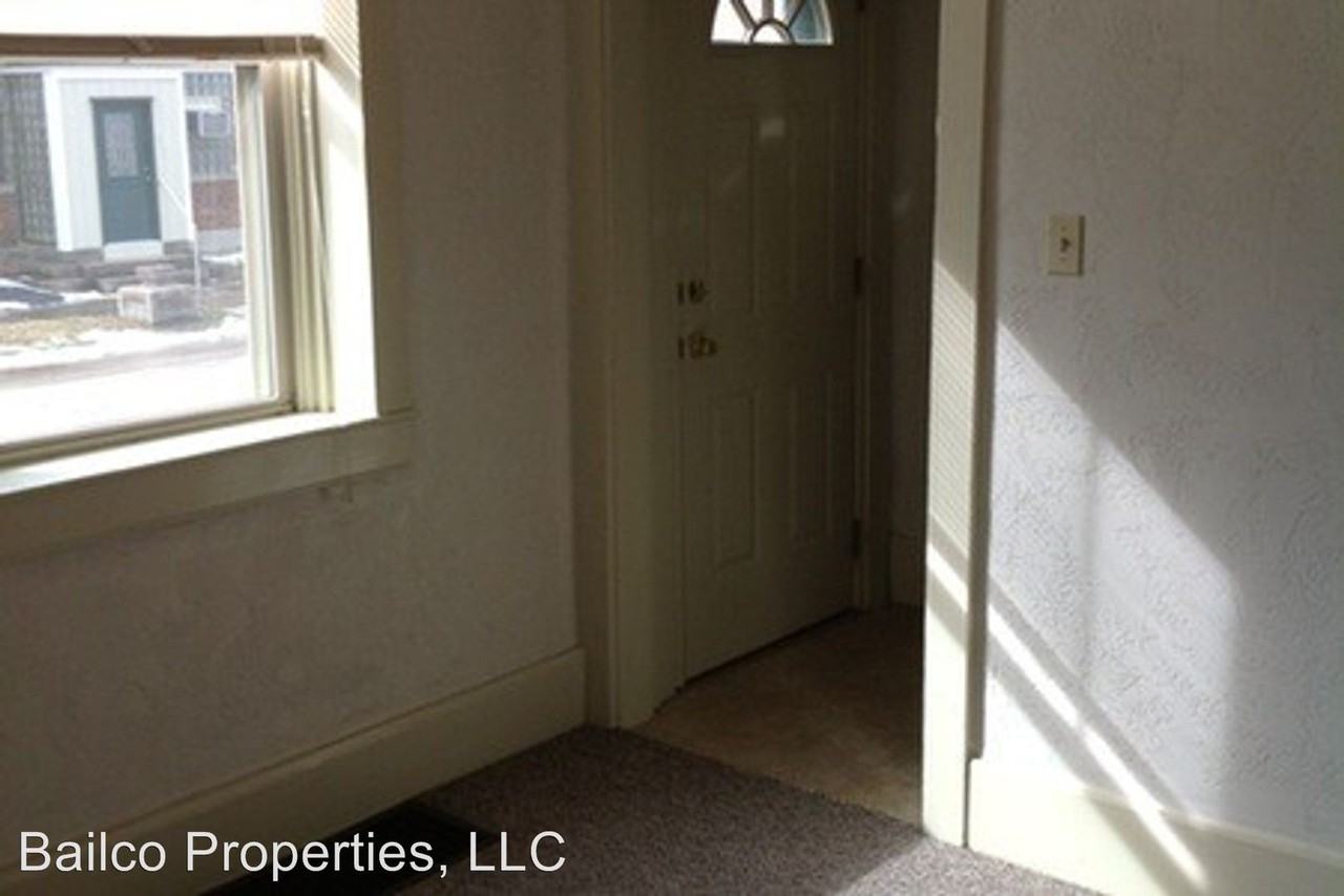 319 West Main 319 West Main - Photo 2 of 8