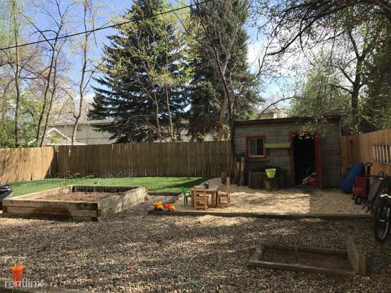 501 Maple Street - Photo 2 of 17