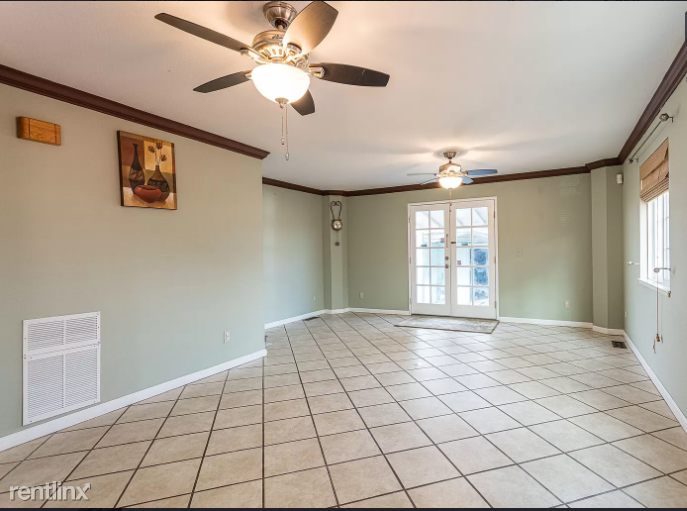 1243 91st Ave - Photo 2 of 9
