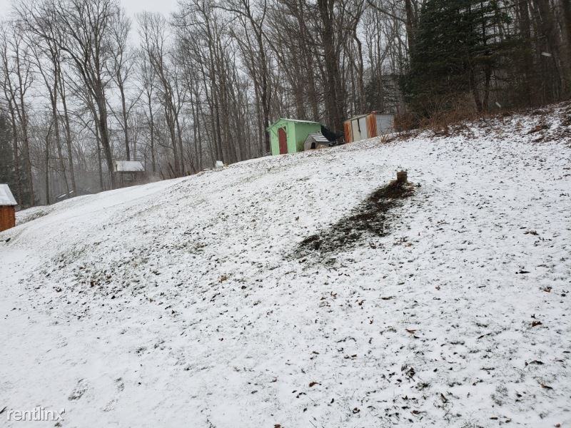 5893 Amish Rd - Photo 3 of 27