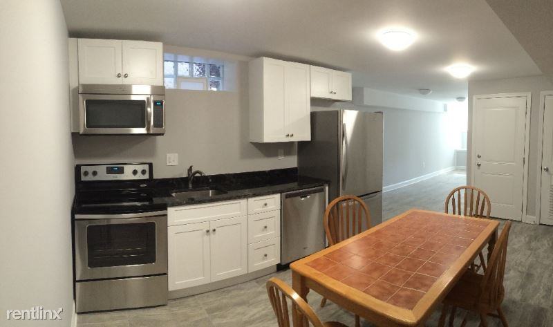 1922 N 18th St - Photo 2 of 5