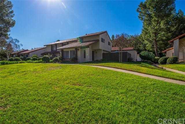 27528 Rondell Street - Photo 2 of 14