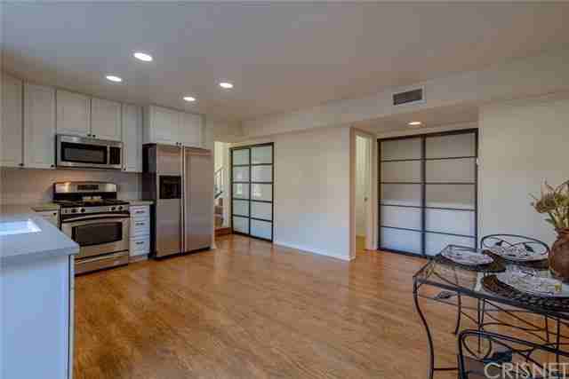 27528 Rondell Street - Photo 3 of 14