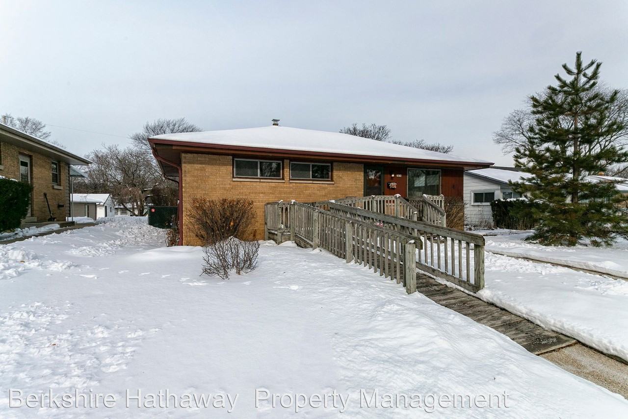 7874 W Palmetto Ave - Photo 3 of 21