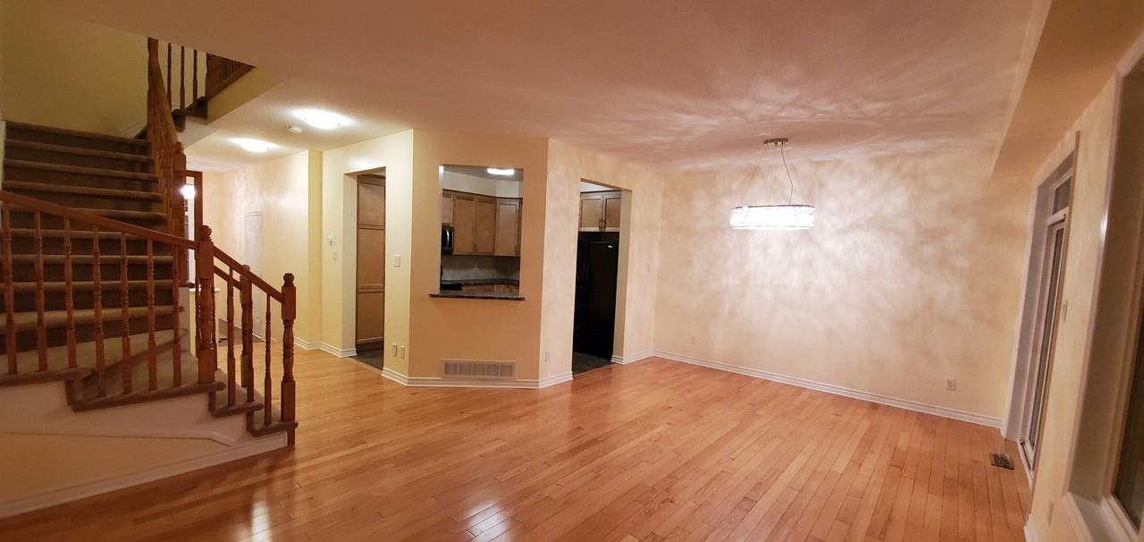 473 Celtic Ridge Cres - Photo 2 of 17