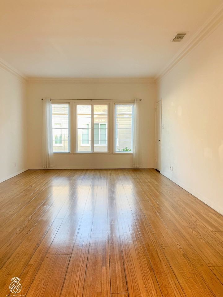 9356 1/2 West Olympic Boulevard - Photo 3 of 30