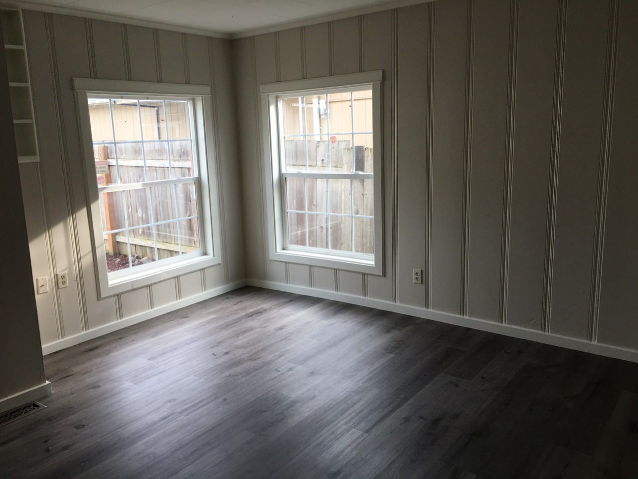 1417 E Park Ave Ne - Photo 3 of 21