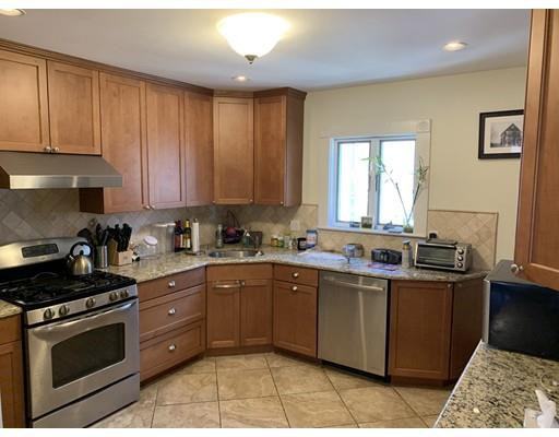 92 Oakton Avenue - Photo 3 of 9