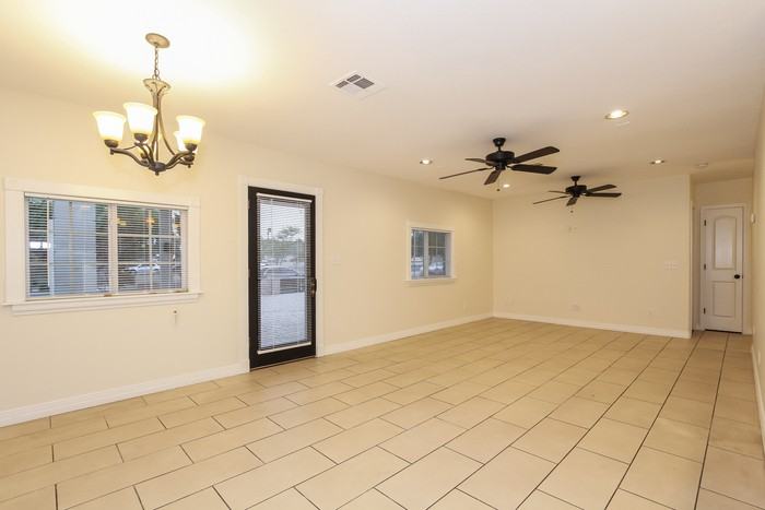 9431 North 7th Avenue - Photo 3 of 14