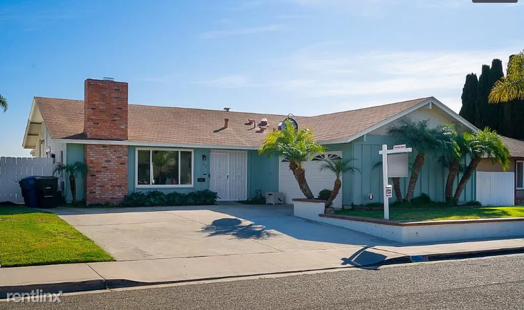 580 Wisteria St - Photo 3 of 15